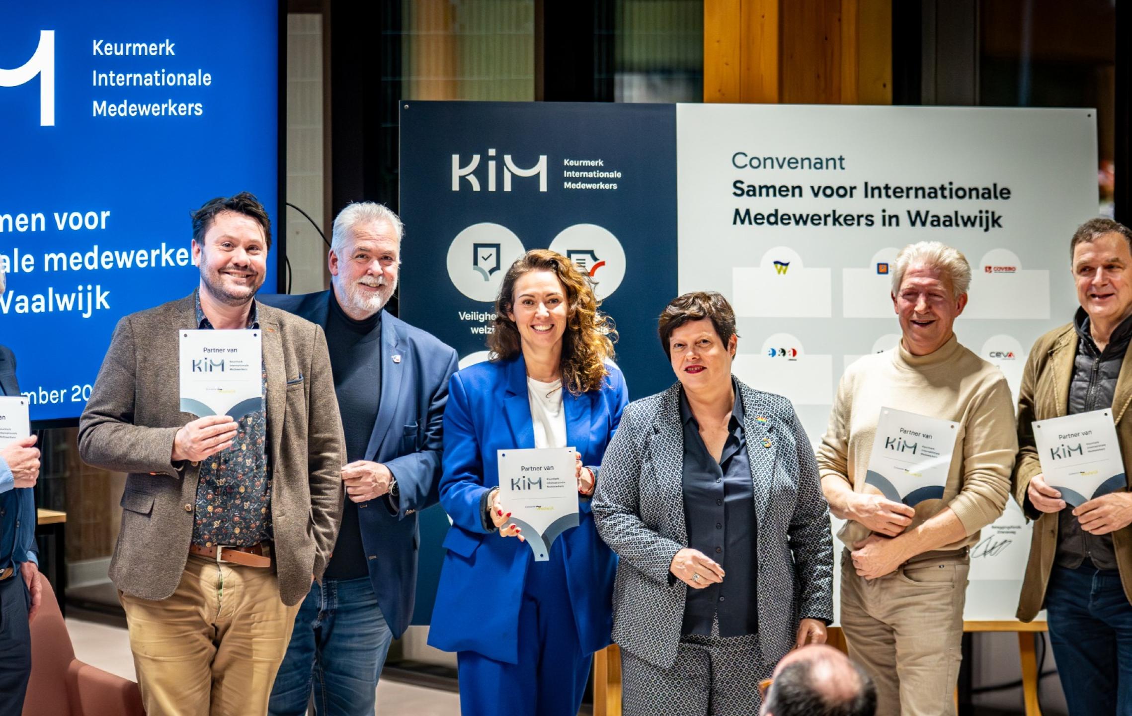 173567202511241656WaalwijkJKNJKN049103543x1772